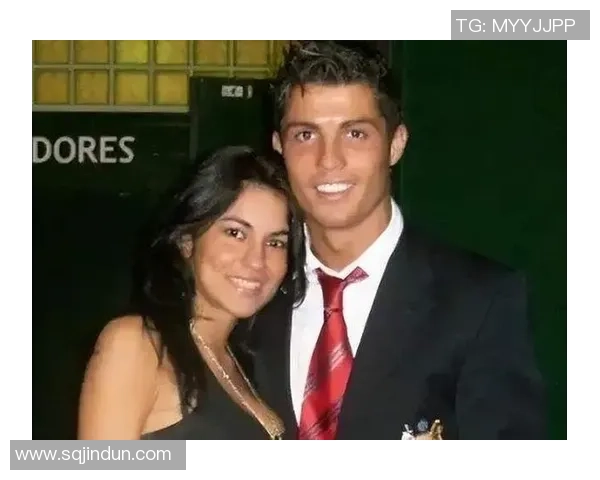 C罗足球明星的励志名言激励你追逐梦想与成功的旅程 C罗足球明星的励志名言激励你追逐梦想与成功的旅程