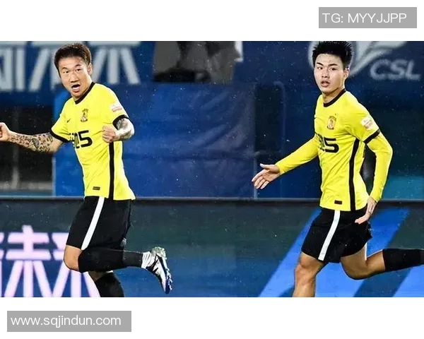 上海网球队在选拔赛中以62分稳居积分榜首位